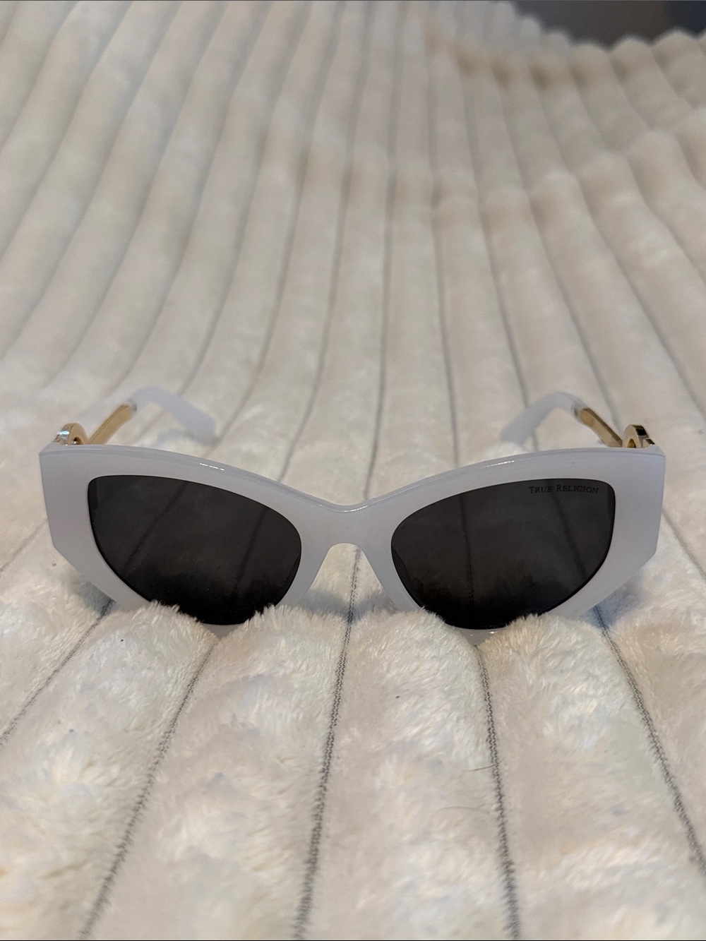 True Religion White Cat-Eye Sunglasses with Black Lenses and Gold Temples